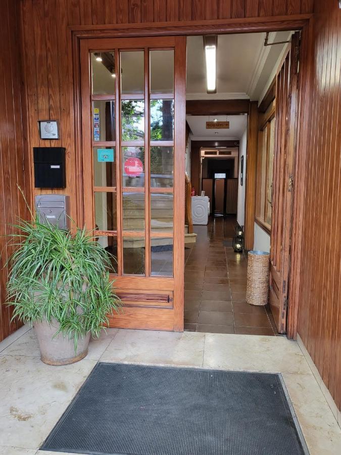 Hostal Torras Sant Hilari Sacalm Esterno foto