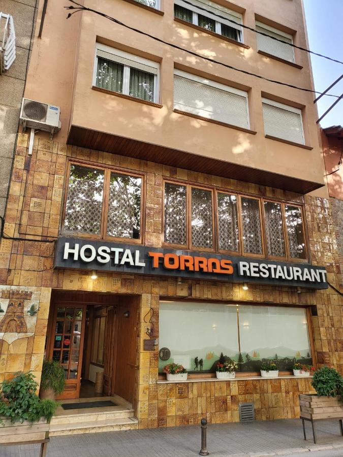 Hostal Torras Sant Hilari Sacalm Esterno foto