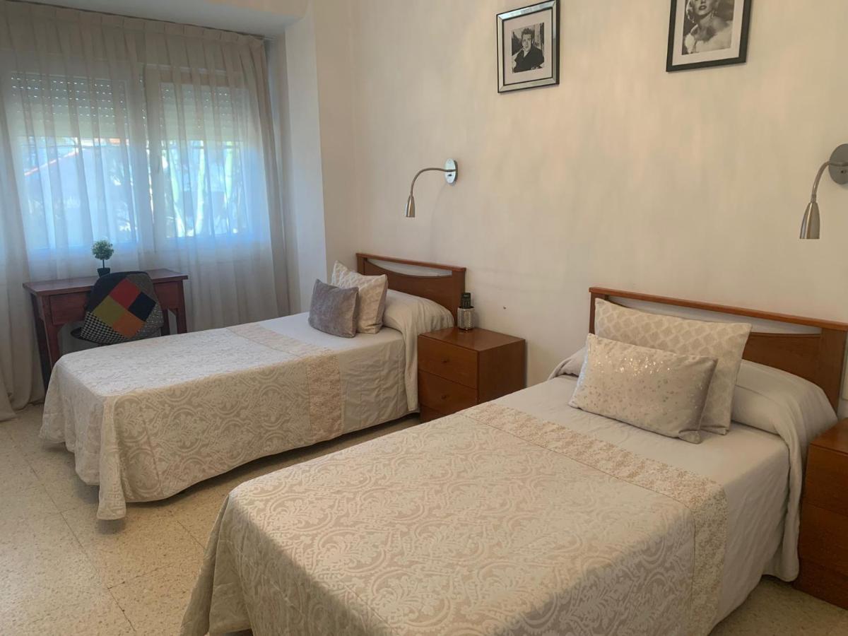 Hostal Torras Sant Hilari Sacalm Esterno foto